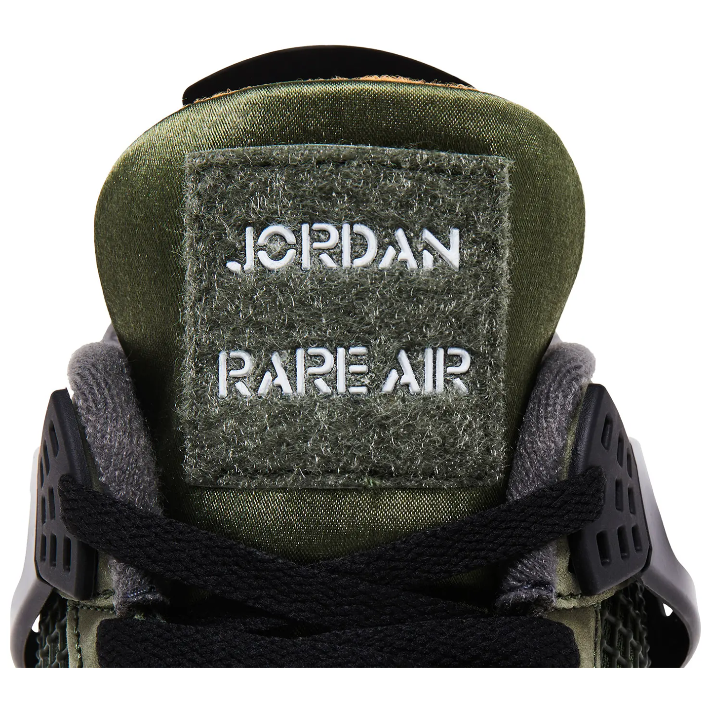 Jordan 4 Retro OG SP x Undefeated 'Deep Green' (2025)