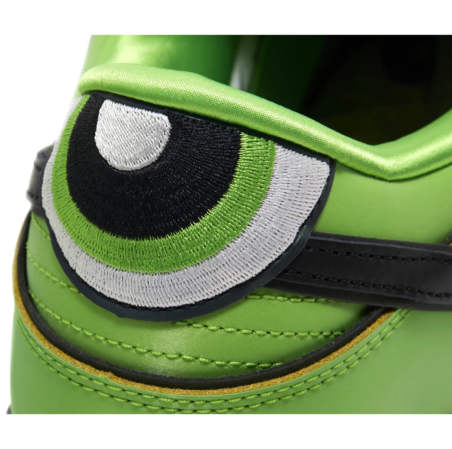 The Powerpuff Girls x Nike SB Dunk Low Pro QS 'Buttercup'