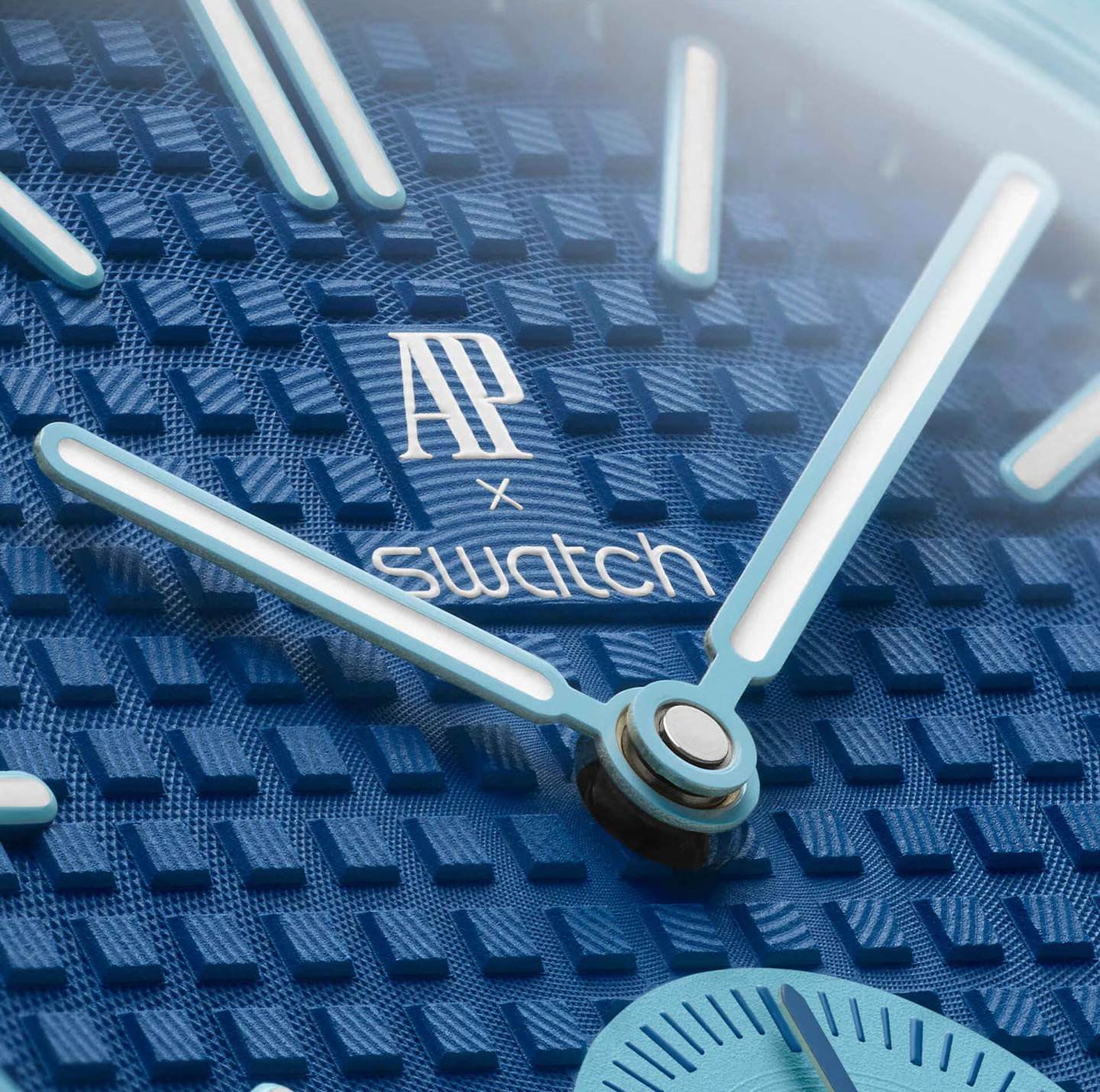 Swatch x Audemars Piguet Bioceramic Royal Pop 'Lan Ba' (SSX03L100N)